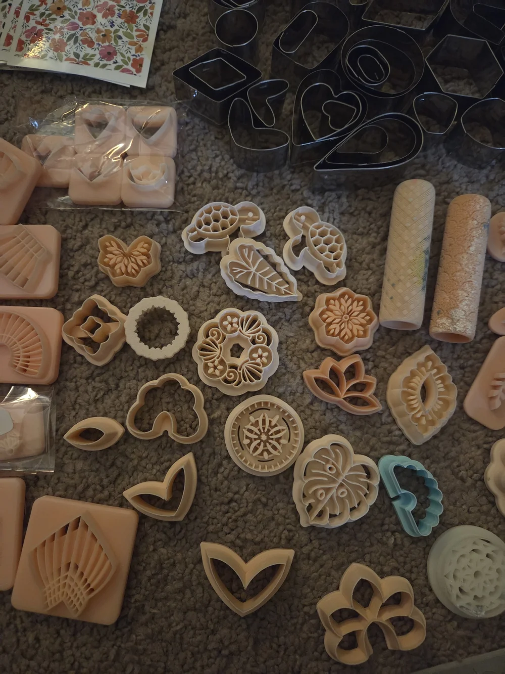 Lot 100+ Assorted Polymer Clay and Cutters Accessories Earring Making Supplies